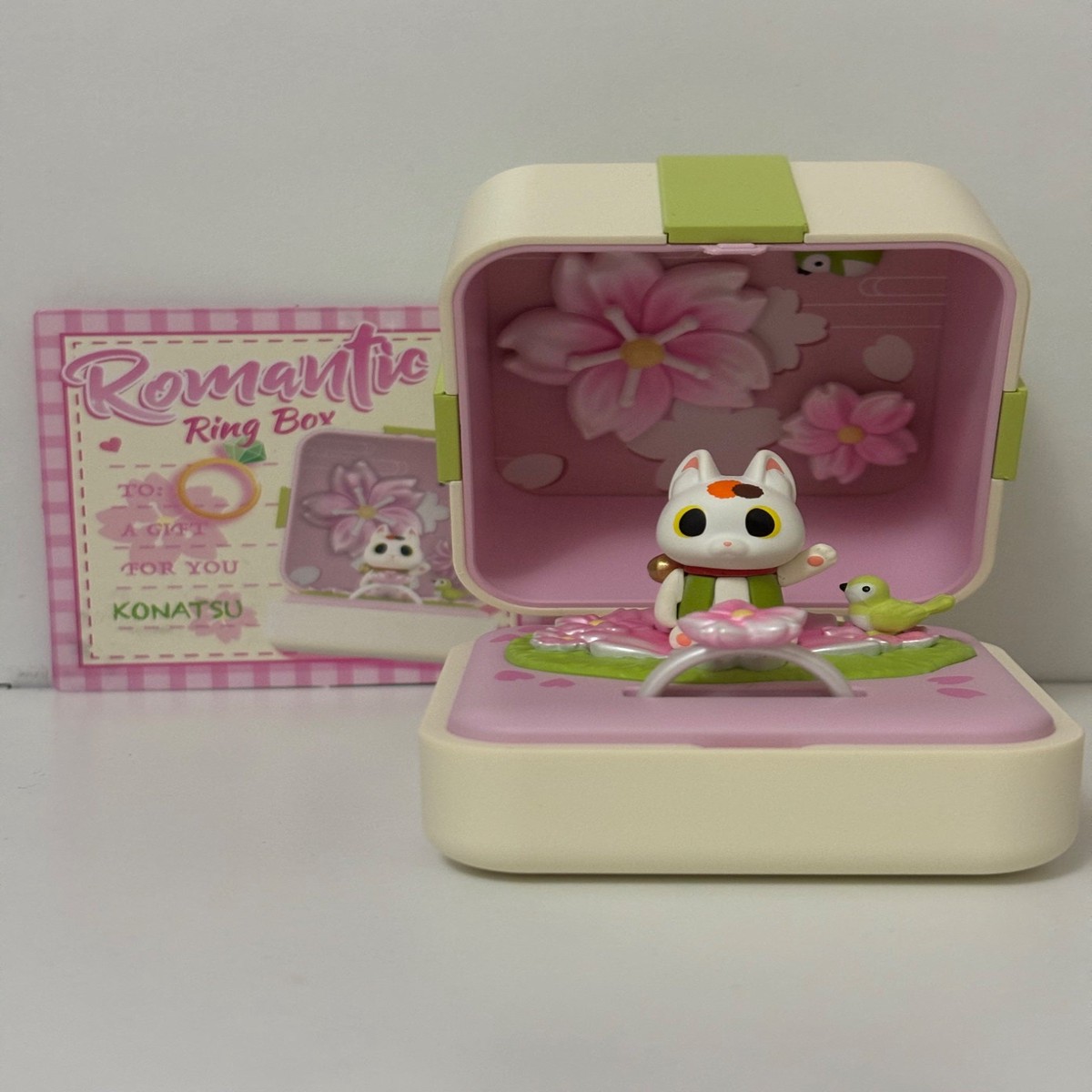 Popmart Romantic Ring Box Series 1 - Konatsu